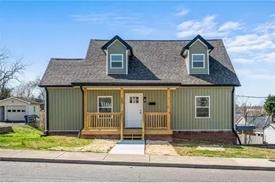 303 Orchard Street, Mount Airy, NC 27030 - Photo 2
