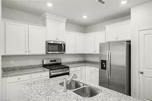 1411 Allegheny River St, Greensboro, NC 27405 - Photo 12