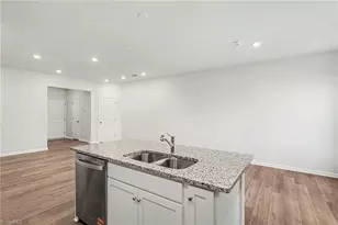 1411 Allegheny River St, Greensboro, NC 27405 - Photo 14