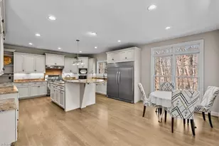 2435 Lake Oak Ct, High Point, NC 27265 - Photo 12