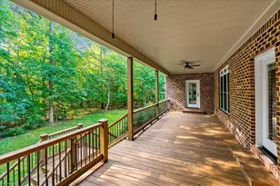 2435 Lake Oak Ct, High Point, NC 27265 - Photo 38