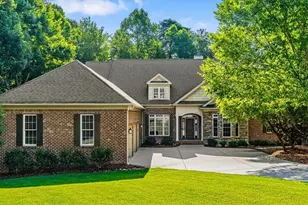 2435 Lake Oak Ct, High Point, NC 27265 - Photo 2