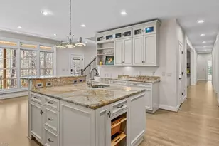 2435 Lake Oak Ct, High Point, NC 27265 - Photo 14