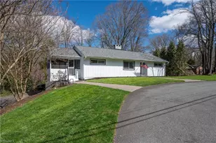 2855 Loch Dr, Winston-Salem, NC 27106 - Photo 2