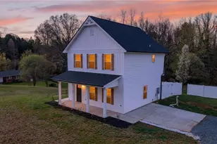 4434 Gracemont Dr, Winston-Salem, NC 27106 - Photo 2