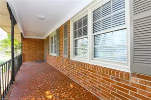 1804 Strathmore Dr, Greensboro, NC 27410 - Photo 4