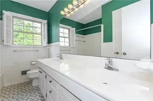 1804 Strathmore Dr, Greensboro, NC 27410 - Photo 20