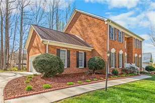 3204 Peninsula Dr, Jamestown, NC 27282 - Photo 4