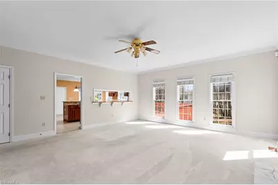 3204 Peninsula Drive, Jamestown, NC 27282 - Photo 12