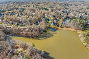 3204 Peninsula Dr, Jamestown, NC 27282 - Photo 50