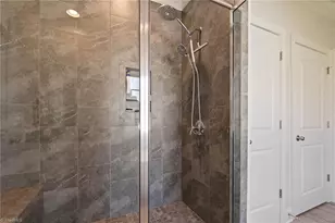 1557 Oakbluffs Dr, Colfax, NC 27235 - Photo 28