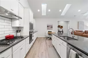 1557 Oakbluffs Dr, Colfax, NC 27235 - Photo 16