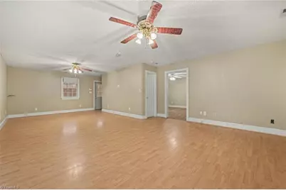 2811 Charley Lane, Burlington, NC 27215 - Photo 6