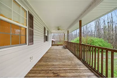 2811 Charley Lane, Burlington, NC 27215 - Photo 4