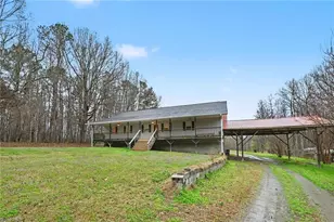 2811 Charley Ln, Burlington, NC 27215 - Photo 32