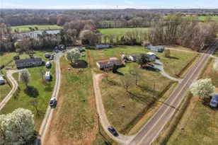 3549 Flynt Rd, Liberty, NC 27298 - Photo 40