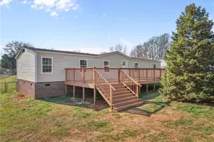 3549 Flynt Rd, Liberty, NC 27298 - Photo 2