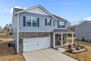 7448 Buckpasser Dr, Greensboro, NC 27455 - Photo 14