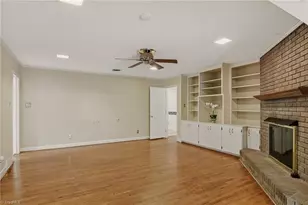 1808 Biscayne Dr, Greensboro, NC 27410 - Photo 8