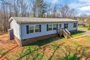 182 Pond View Dr, Ruffin, NC 27326 - Photo 4