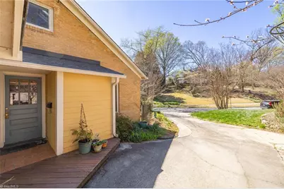 1602 W End Place, Greensboro, NC 27403 - Photo 30