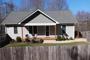 36 Lake St, Sparta, NC 28675 - Photo 1