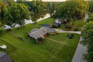 4056 Beaver Brook Rd, Clemmons, NC 27012 - Photo 2