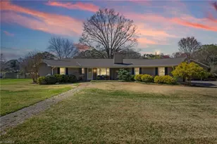 4056 Beaver Brook Rd, Clemmons, NC 27012 - Photo 4