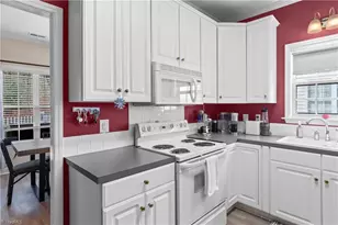 132 Sterling Point Ct, Winston-Salem, NC 27104 - Photo 12