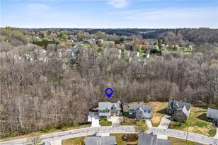 5663 Fairway Forest Dr, Winston-Salem, NC 27105 - Photo 4