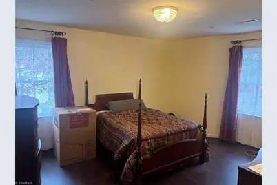 5934 W Friendly Avenue #J, Greensboro, NC 27410 - Photo 16