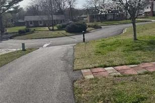 3104 Woodview Dr, High Point, NC 27265 - Photo 2