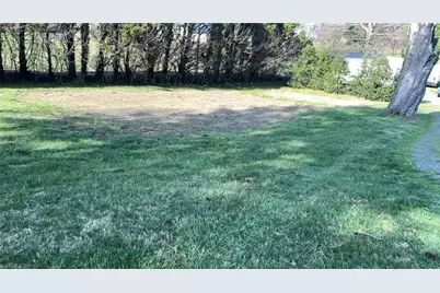 549 E Pine Street, Mount Airy, NC 27030 - Photo 40