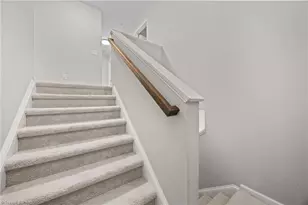 865 Winterside Ln, Winston-Salem, NC 27107 - Photo 8