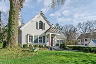 415 Carolina Cir, Winston-Salem, NC 27104 - Photo 2