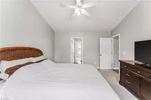 4381 Oak Pointe Dr, Winston-Salem, NC 27105 - Photo 16