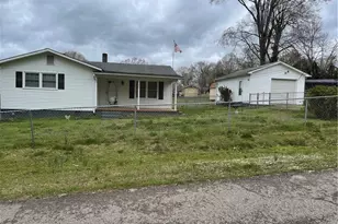 225 Jackson St, Eden, NC 27288 - Photo 14