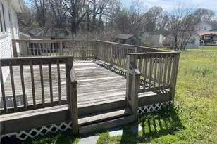 225 Jackson St, Eden, NC 27288 - Photo 18