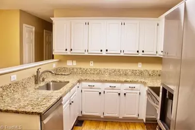 3102 Bannock Lane, Greensboro, NC 27410 - Photo 6