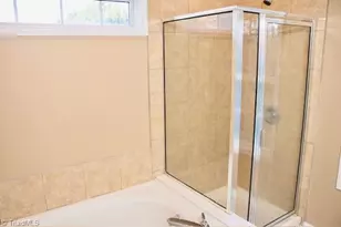 3102 Bannock Ln, Greensboro, NC 27410 - Photo 18