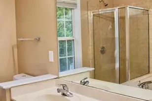 3102 Bannock Ln, Greensboro, NC 27410 - Photo 16