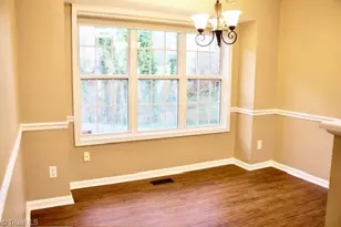 3102 Bannock Ln, Greensboro, NC 27410 - Photo 8