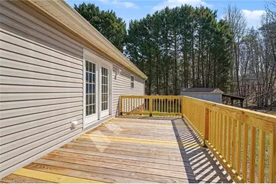 190 Pondview Drive, Reidsville, NC 27320 - Photo 24