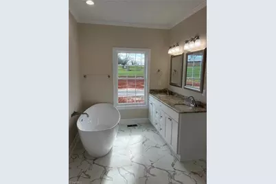 621 W Atkins Street, Dobson, NC 27017 - Photo 18