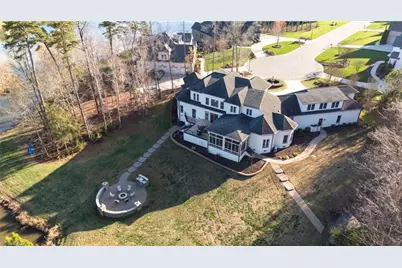 1326 Lochshire Drive, Burlington, NC 27215 - Photo 2