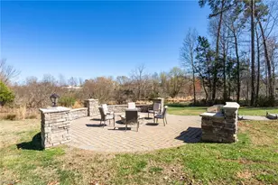 1326 Lochshire Dr, Burlington, NC 27215 - Photo 26