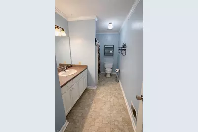 302 Country Lane, King, NC 27021 - Photo 8