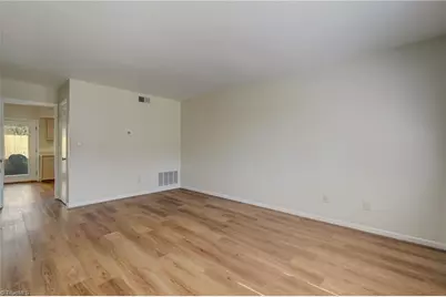 2224 Spring Garden Street, Greensboro, NC 27403 - Photo 10