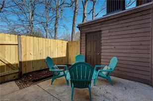 2224 Spring Garden St, Greensboro, NC 27403 - Photo 20