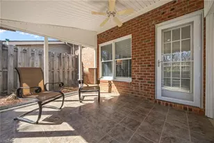 712 Vinebury Ln, High Point, NC 27265 - Photo 24